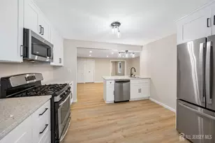 25 Dane St, Sayreville, NJ 08872 - Photo 10