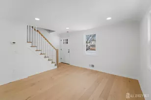 35 Murray Ave, Piscataway Township, NJ 08854 - Photo 4