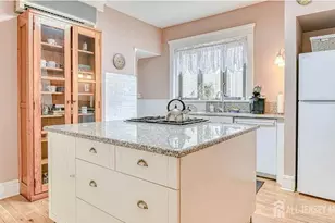 5 Llewellyn Pl, New Brunswick, NJ 08901 - Photo 14