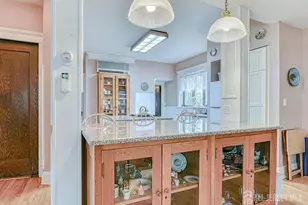 5 Llewellyn Pl, New Brunswick, NJ 08901 - Photo 6