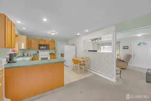531 Chestnut St, Middlesex, NJ 08846 - Photo 16