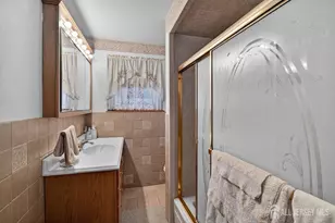 163 Deans Ln, South Brunswick Township, NJ 08852 - Photo 20