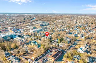 305 E High Street E, Bound Brook, NJ 08805 - Photo 18