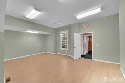 305 E High Street E #7, Bound Brook, NJ 08805 - Photo 8