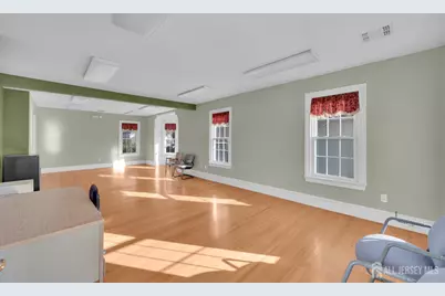 305 E High Street E #3, Bound Brook, NJ 08805 - Photo 8