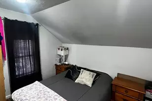 366 Jeffries St, Perth Amboy, NJ 08861 - Photo 6