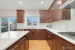 2 Maddie Ct, Colonia, NJ 07067 - Photo 8