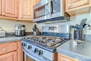 11 Shady Glen Dr, North Brunswick Township, NJ 08902 - Photo 16