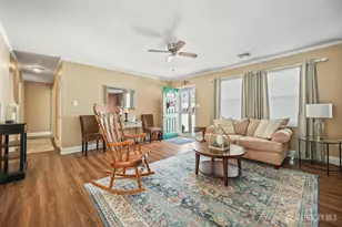 105 Applegate Ave, Monroe Township, NJ 07726 - Photo 4