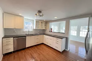 1760 Cedarwood Dr, Piscataway Township, NJ 08854 - Photo 2