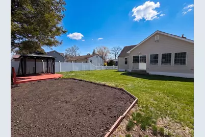 1760 Cedarwood Drive, Piscataway Township, NJ 08854 - Photo 10