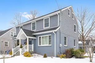 58 Kempson Pl, Metuchen, NJ 08840 - Photo 4