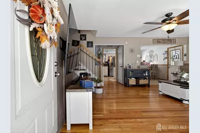 138 Washington Avenue, Old Bridge Township, NJ 08879 - Photo 8