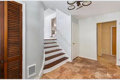 10 Gavel Road, Sayreville, NJ 08872 - Photo 4