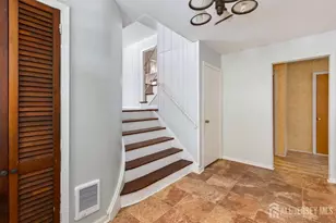 10 Gavel Rd, Sayreville, NJ 08872 - Photo 4