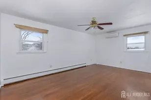 10 Gavel Rd, Sayreville, NJ 08872 - Photo 12
