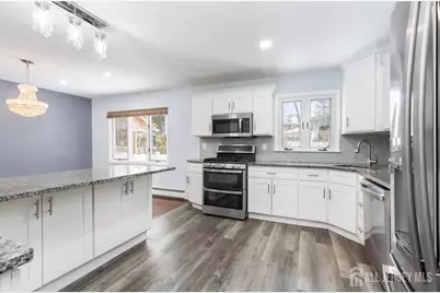 10 Gavel Road, Sayreville, NJ 08872 - Photo 2