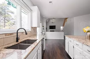 9 Redwood Ct, Monroe Township, NJ 08831 - Photo 22