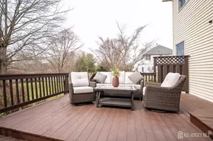 3 Milburne Ln, Robbinsville, NJ 08691 - Photo 4