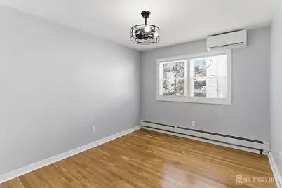 19 Evelyn Court, Maplewood, NJ 07040 - Photo 6