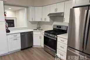 6 Wood Acres Dr, North Brunswick Township, NJ 08902 - Photo 4