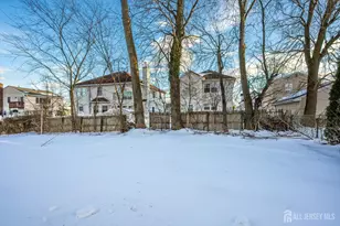 139 Fiat Ave, Iselin, NJ 08830 - Photo 26