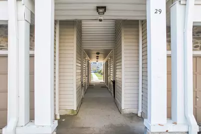 21 Newburgh Drive, Edison, NJ 08820 - Photo 2