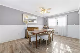 17 Clembil Ct, Hopewell Township, NJ 08861 - Photo 8