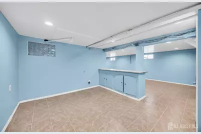 16 Sharot Street, Carteret, NJ 07008 - Photo 20