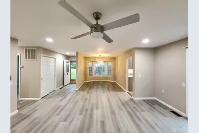 3-D John Adams Court, Monroe Township, NJ 08831 - Photo 4