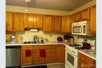 314 Waxwing Drive, Monroe Township, NJ 08831 - Photo 4