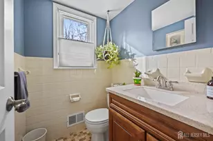 18 Apache Ct, East Brunswick Township, NJ 08816 - Photo 24
