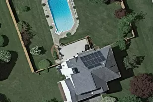 4 Castle Ct, Somerville, NJ 08873 - Photo 2