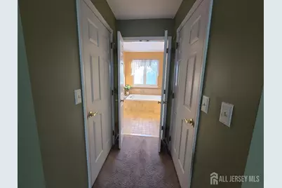 4 Castle Court, Somerville, NJ 08873 - Photo 22