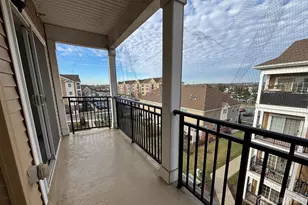 542 E Celebration Way E, South Plainfield, NJ 07080 - Photo 6