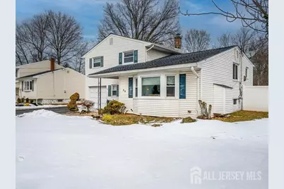 38 Karen Place, Edison, NJ 08817 - Photo 2