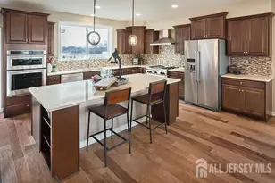 13 Bond St, North Brunswick Township, NJ 08902 - Photo 6