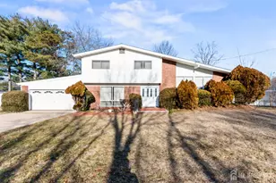 33 Whitehall Rd, East Brunswick Township, NJ 08816 - Photo 1