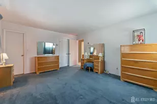 33 Whitehall Rd, East Brunswick Township, NJ 08816 - Photo 24