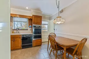 33 Whitehall Rd, East Brunswick Township, NJ 08816 - Photo 14