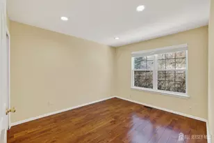 36 Windsong Cir, East Brunswick Township, NJ 08816 - Photo 18