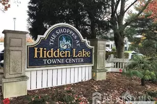 161 Willowbrook Dr, North Brunswick Township, NJ 08902 - Photo 1