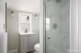 216 Chestnut St, Middlesex, NJ 08846 - Photo 26