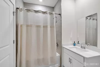 30102 Radford Court, Monroe Township, NJ 08831 - Photo 8