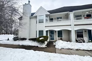 3 Wycombe Pl, Franklin Township, NJ 08873 - Photo 2