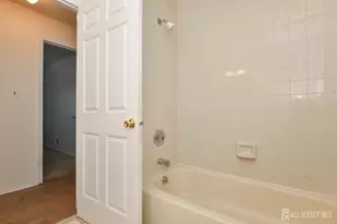 290 Alpine Way, Woodbridge Township, NJ 07095 - Photo 18