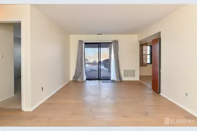 290 Alpine Way #A, Woodbridge Township, NJ 07095 - Photo 10