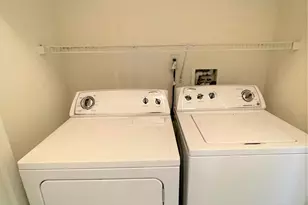 13 Hughes Cir, Sayreville, NJ 08859 - Photo 12