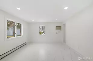 68 Port Reading Ave, Woodbridge Township, NJ 07095 - Photo 16