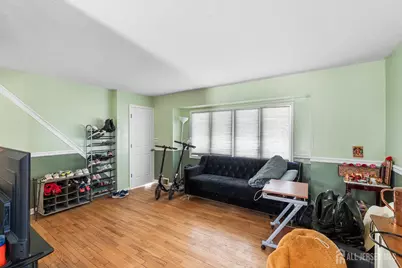 68 W Edward Street, Iselin, NJ 08830 - Photo 6